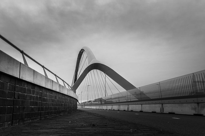 Kreuzung, Nijmegen, schwarz-weiß von Patrick Verhoef