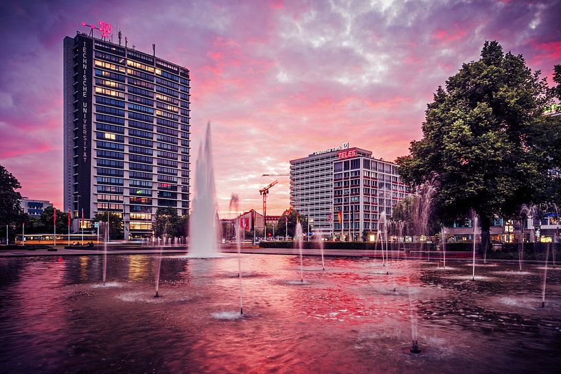 Berlin – Ernst-Reuter-Platz par Alexander Voss