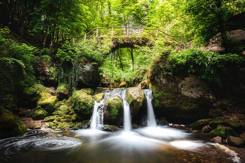 Schiessentümpel waterval in Müllerthal, Luxemburg van Chris Snoek