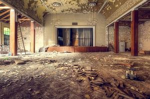 Jetzt im Theater von Roman Robroek – Fotos verlassener Gebäude