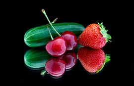 Fresh Fruit by Jack van der Spoel