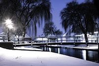 Stadtbild klundert im Schnee