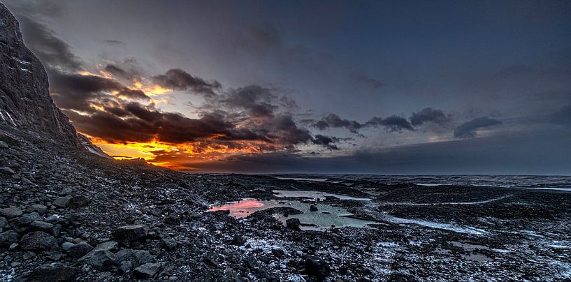 Iceland by Maarten van der Voorde