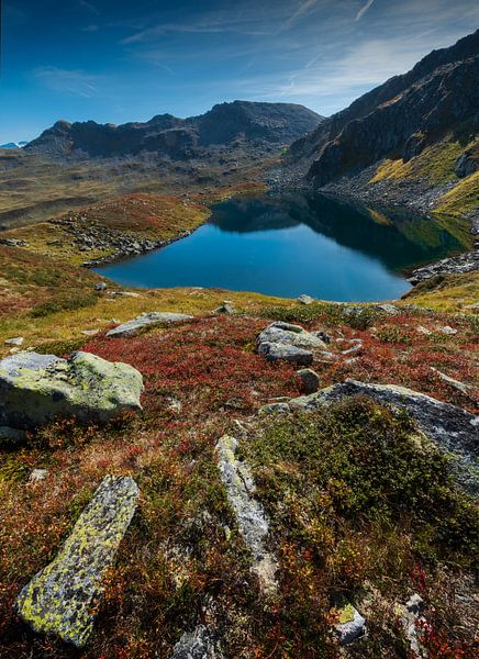 Almsee in oktober van Alex Neumayer