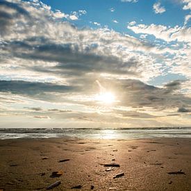 Coucher de soleil sur la plage sur mandy vd Weerd