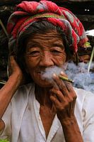 Alte Frau in Myanmar