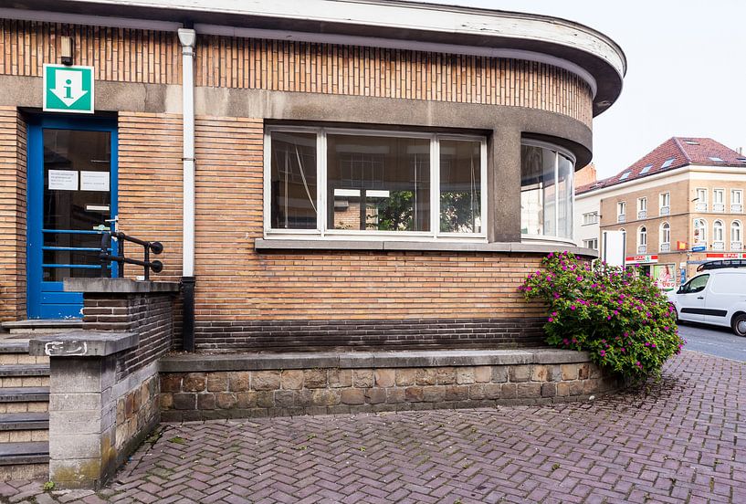 Pförtnerloge von Technicum von Marcel Derweduwen