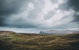 Falaise de Neist Point dans l'Écosse idyllique près des Highlands sur l'île de Skye. sur Jakob Baranowski - Photography - Video - Photoshop