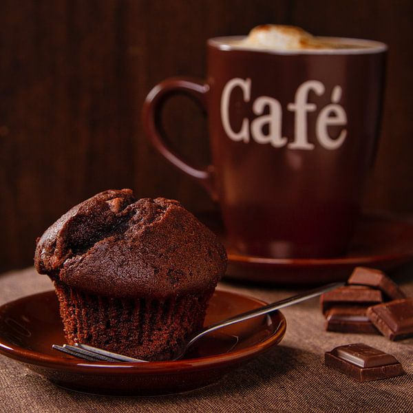 Chocolate muffin with coffee by Uwe Merkel