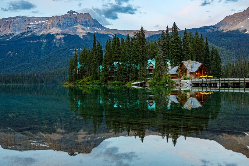 Lake Emerald in den Rocky Mountains von Roland Brack