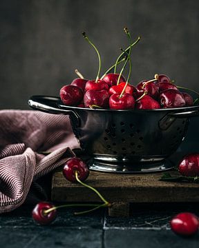 Cherries - 1 van Carin van Kranenburg
