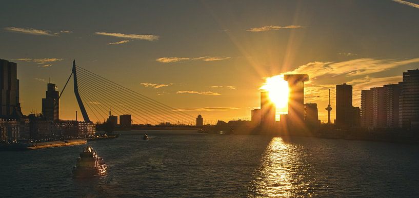 Rotterdam zonsondergang van Nienke Bot