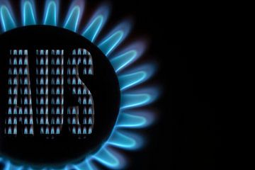 Gas aus by Richard Wareham