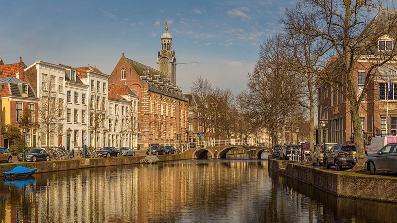 Rapenburg in Leiden by Patrick Herzberg