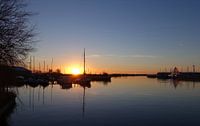 Prachtige zonsondergang in Stavoren van Wouter Glashouwer thumbnail