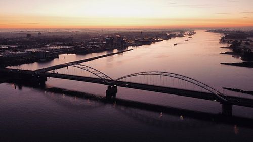 Merwedebrug Gorinchem bij Zonsopkomst – Wanddecoratie