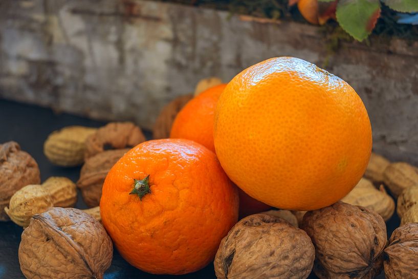 WINTERTIJD: FRUIT EN NOTEN van Photoart-Naegele