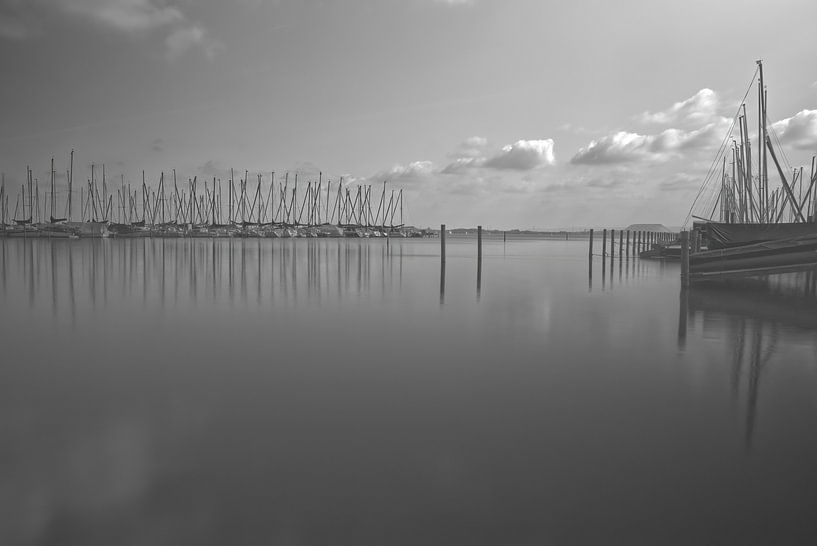 Kalm water in het Steinhuder Meer van Frank Heinz