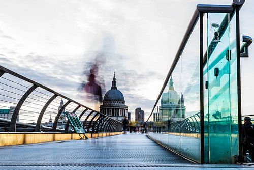 St. Paul's Cathedral vanaf de Millennium Bridge