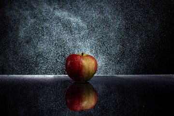 Een spetterende appel in de studio van Shot By DiVa