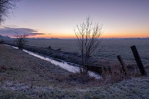 A cold morning in the country sur Hessel Hogendorp