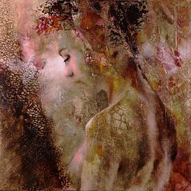 Helen - in pink golden light by Annette Schmucker