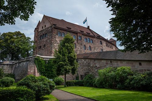 Kasteel op heuvel boven Neurenberg stad