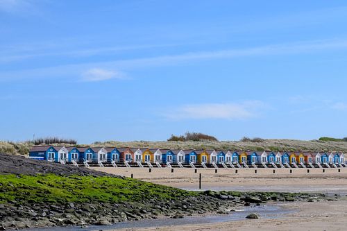 Kleurrijke strandhuisjes in Vlissingen