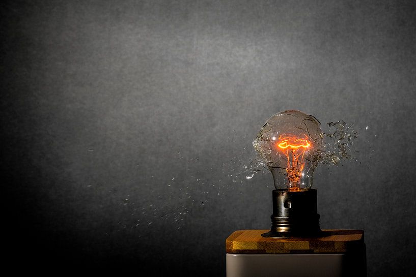 Edison´s Albtraum #2 von pixxelmixx