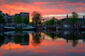 Uitzicht op de Walter Süskindbrug in Amsterdam, 2020 - 11 van Amsterdam.Photos