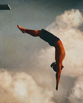 Homme plongeant dans les nuages