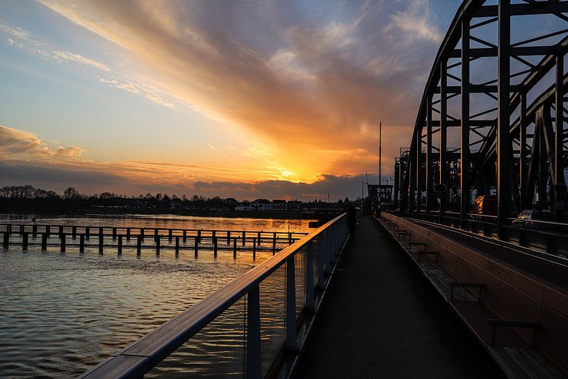Alte Ijsselbrücke Zutphen von Tim Voortman
