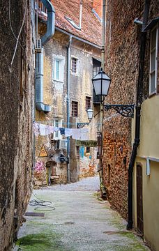 Gasse in Zagreb, Kroatien von Rietje Bulthuis