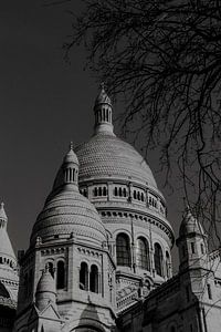 Basilique du Sacré-Cœur in Schwarz-Weiß-Fotografie von Manon Visser