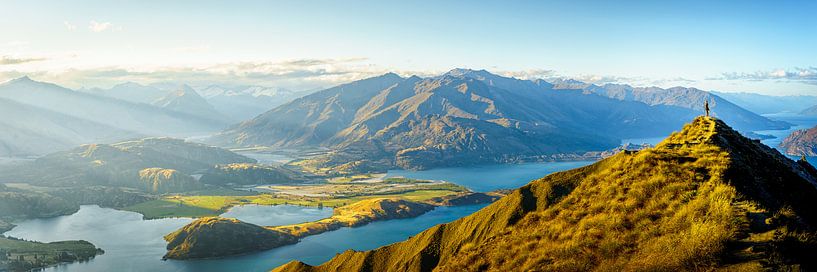 Roy's Peak Girl Neuseeland von Remco van Adrichem