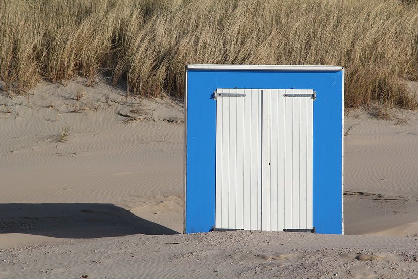 beach house by Erick van Bommel