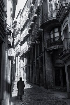 Silhouette d'un homme en train de marcher sur Affect Fotografie