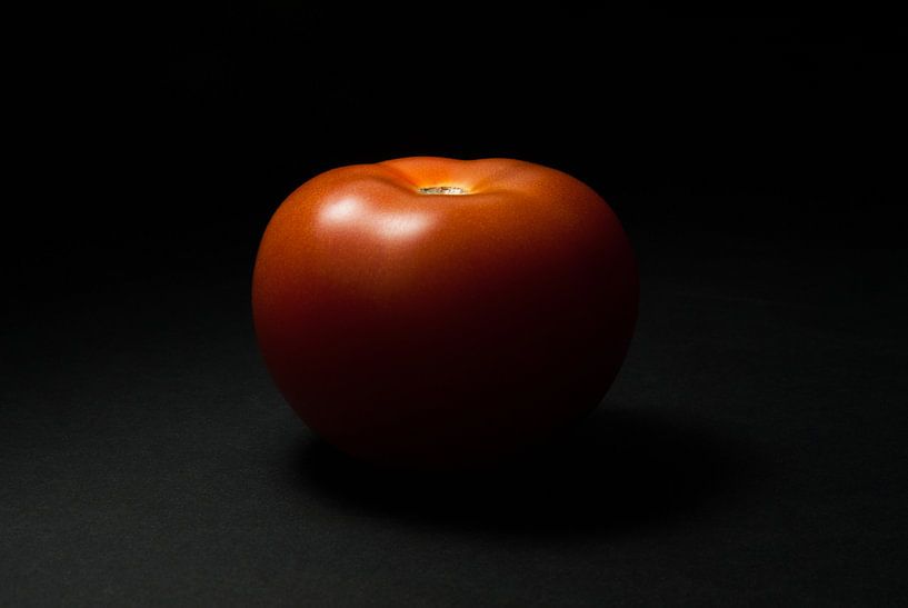 Tomaat by Oege Smedinga