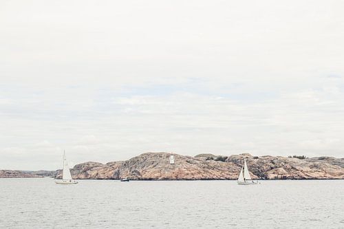 Sailing in Sweden by Chantal Kielman