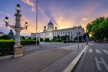 Wenen - de Hofburg bij zonsopkomst van Rene Siebring