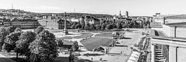 Panorama Schlossplatz in Stuttgart - Schwarzweiss von Werner Dieterich