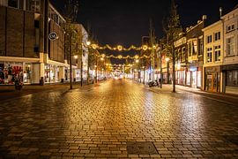 Bagijnhof Dordrecht by night van Willem Woudenberg / Photobywim
