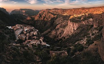 Panorama du canyon de Jebel Akhdar à Oman sur Jean Claude Castor