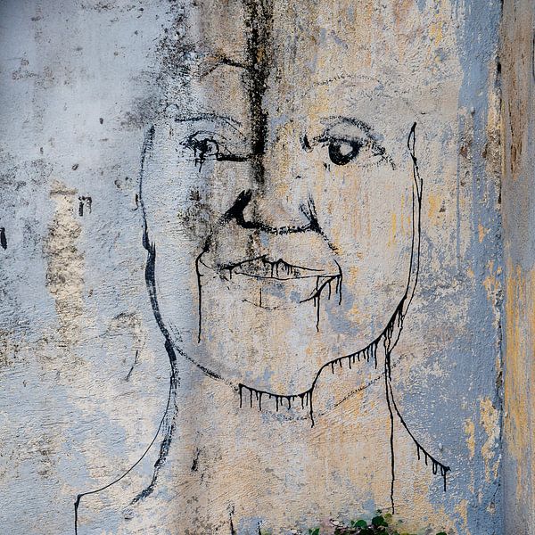 Wandzeichnung eines Gesichts von Mark Bolijn