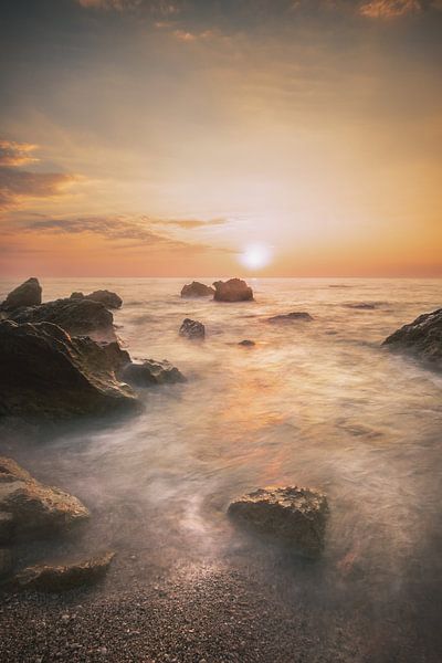 Sunset at Lefkada van Roelie Steinmann