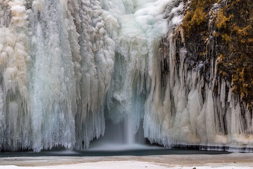 Chute d'eau gelée par Elsa Star