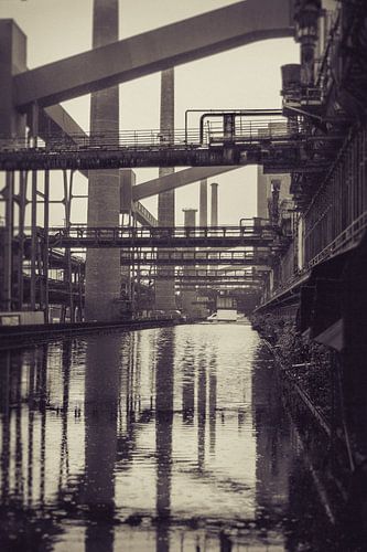 Oude fabriek reflectie