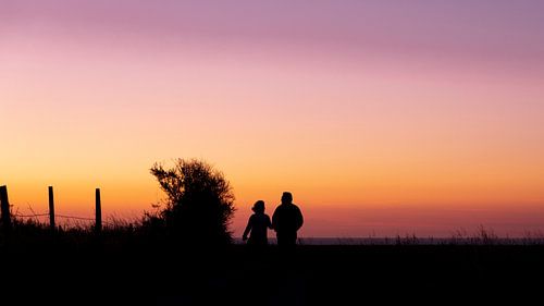 Stelletje in zonsondergang