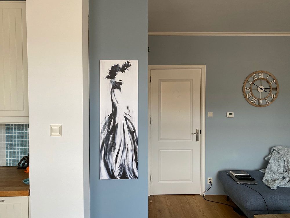 Woman in historical costume  by Henriëtte Mosselman 