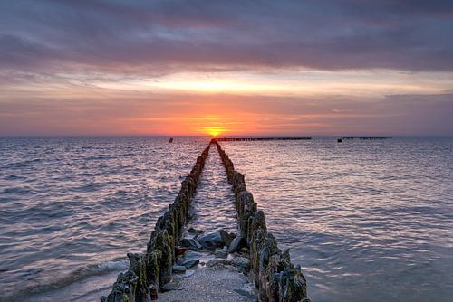 Zonsondergang aan het IJsselmeer bij Hindeloopen
